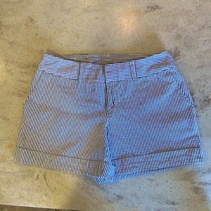 I-N-C Shorts, size 8, pin strip in Blue/Gray